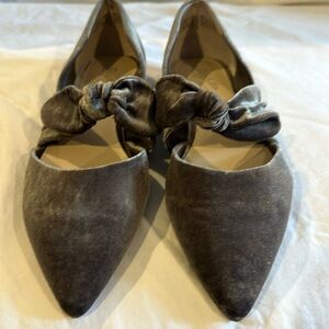 Womens Seychelles Anthropologie Gray Velvet Pointed Toe Ballet Flats Bow Size 9